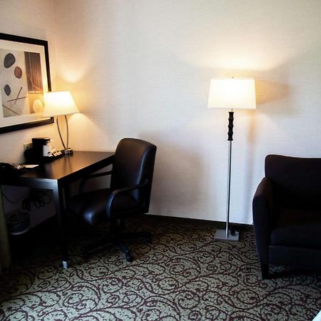 Hampton Inn & Suites Sharon West Middlesex Εξωτερικό φωτογραφία
