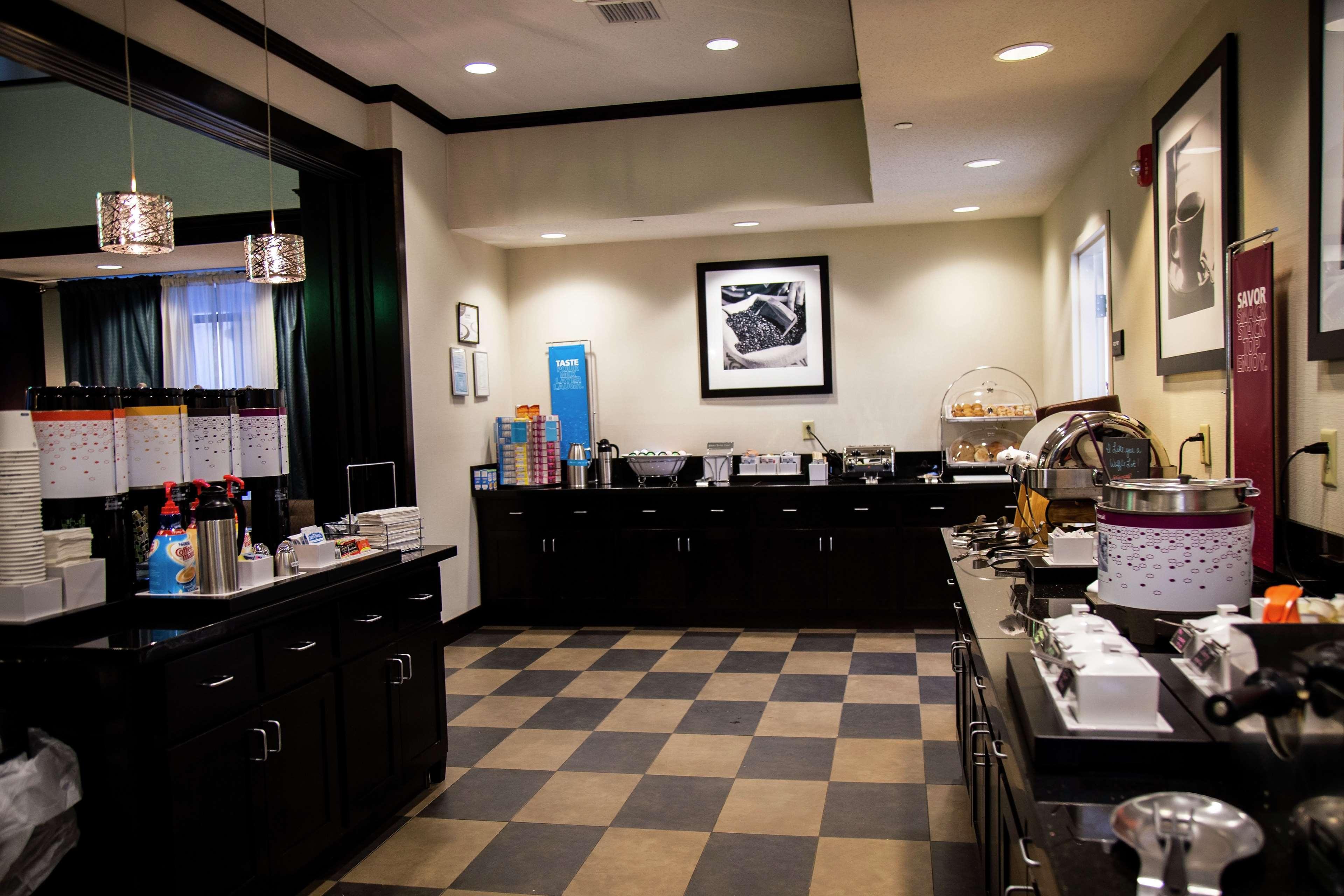 Hampton Inn & Suites Sharon West Middlesex Εξωτερικό φωτογραφία
