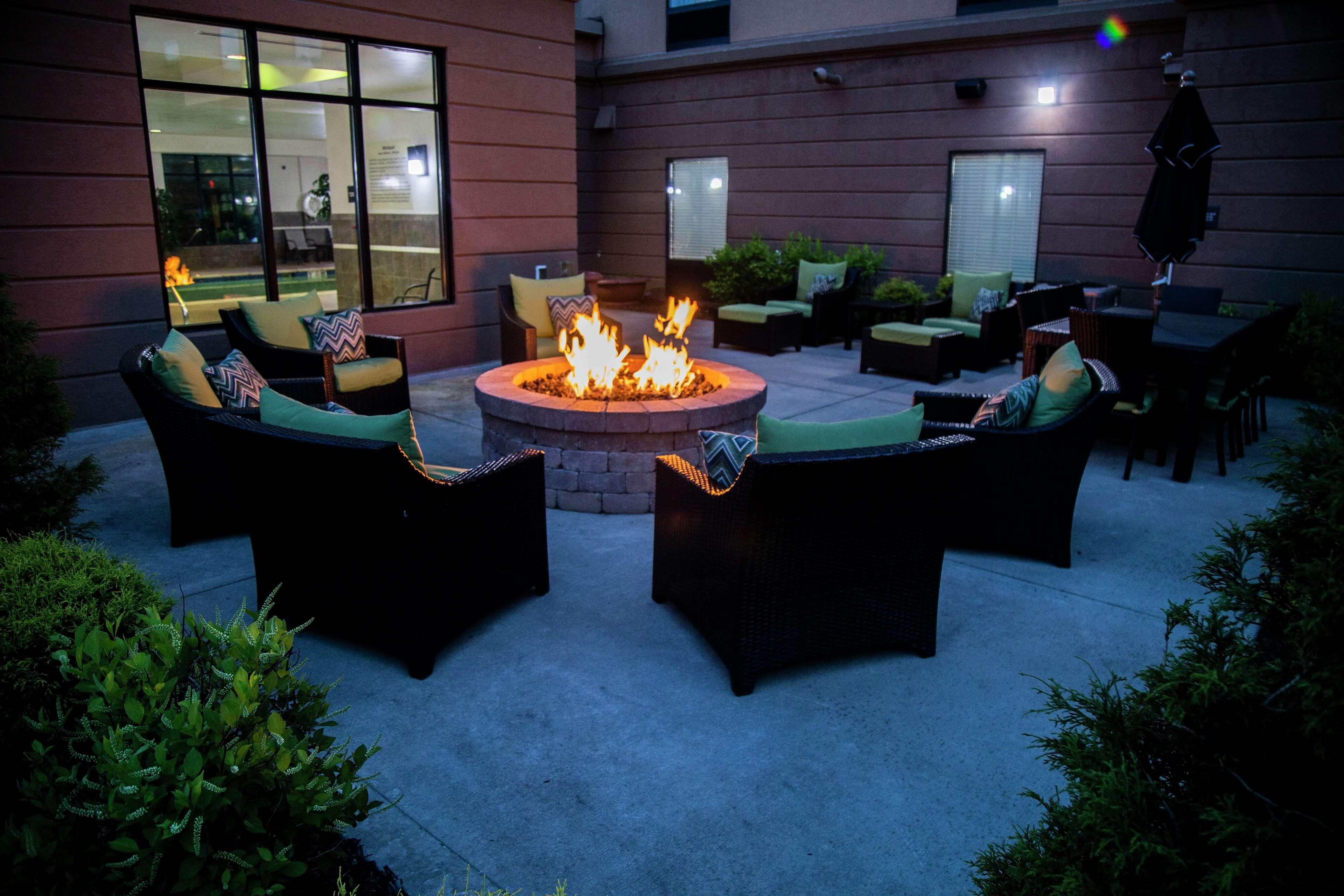 Hampton Inn & Suites Sharon West Middlesex Εξωτερικό φωτογραφία