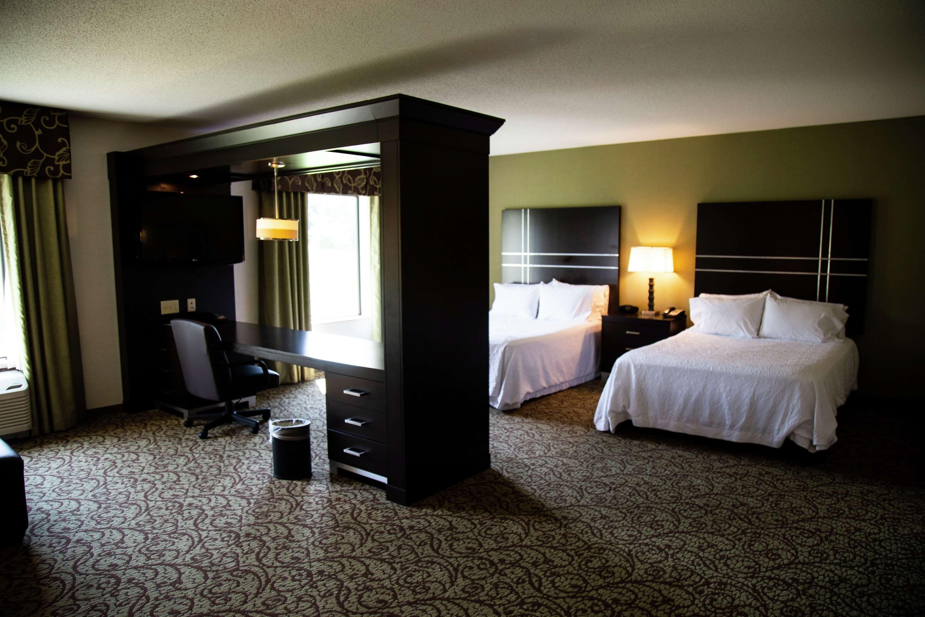 Hampton Inn & Suites Sharon West Middlesex Εξωτερικό φωτογραφία